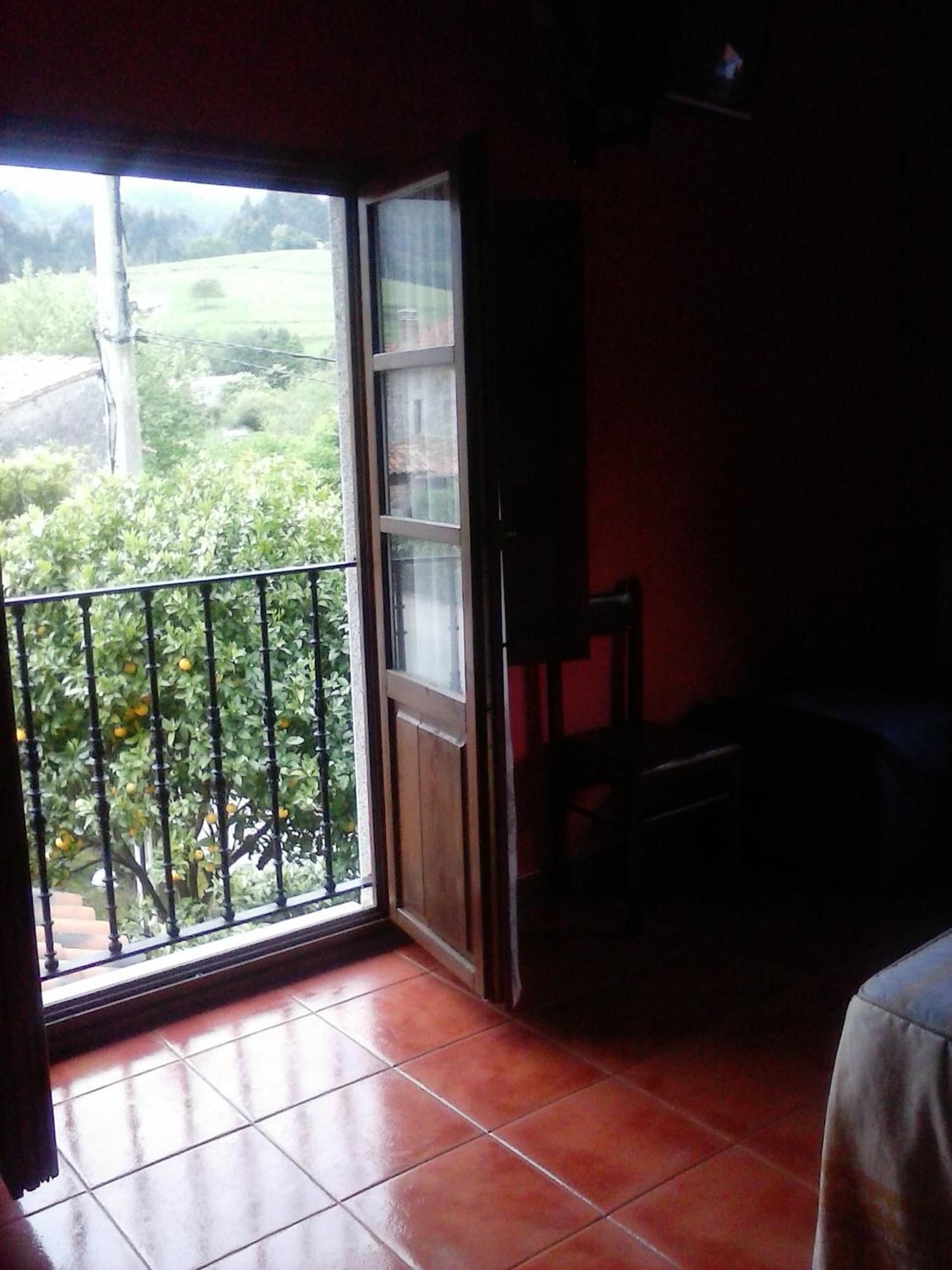 קולונגה Hotel Rural La Casona Del Fraile מראה חיצוני תמונה